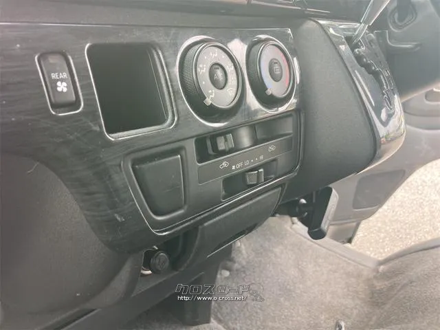 トヨタ ハイエースバン