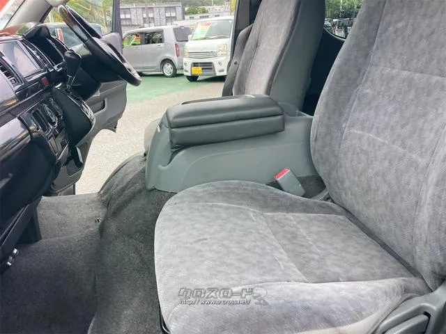 トヨタ ハイエースバン