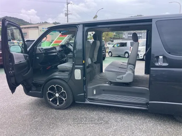 トヨタ ハイエースバン