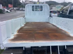 日産 アトラス