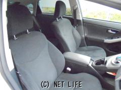 トヨタ プリウス