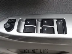 ダイハツ キャスト