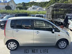 ダイハツ ムーヴ