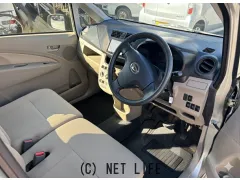 ダイハツ ムーヴ