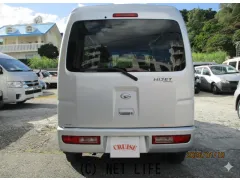 ダイハツ ハイゼットカーゴ