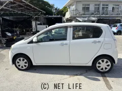 ダイハツ ミライース