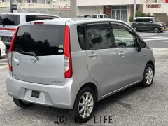 ダイハツ ムーヴ
