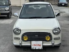 ダイハツ ミラジーノ