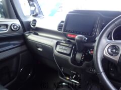 ホンダ N-BOXスラッシュ