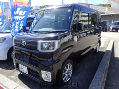 トヨタ ピクシスメガ