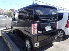 トヨタ ピクシスメガ