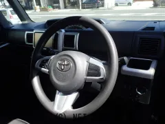 トヨタ ピクシスメガ