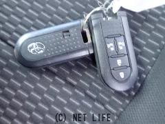 トヨタ ピクシスメガ