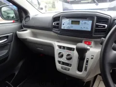 ダイハツ ミライース