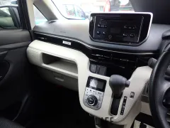 ダイハツ ムーヴ