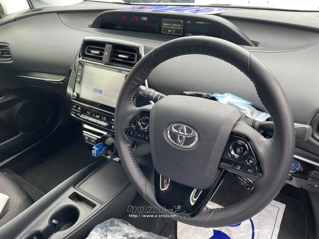 トヨタ プリウス