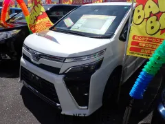 トヨタ ヴォクシー