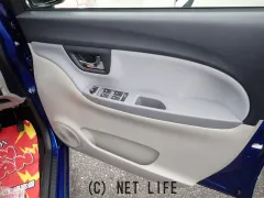 ダイハツ キャスト