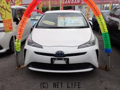 トヨタ プリウス