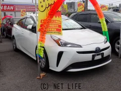 トヨタ プリウス