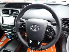 トヨタ プリウス