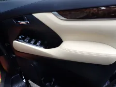 トヨタ ヴェルファイア