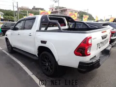 トヨタ ハイラックス