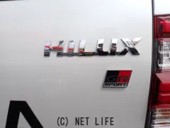 トヨタ ハイラックス