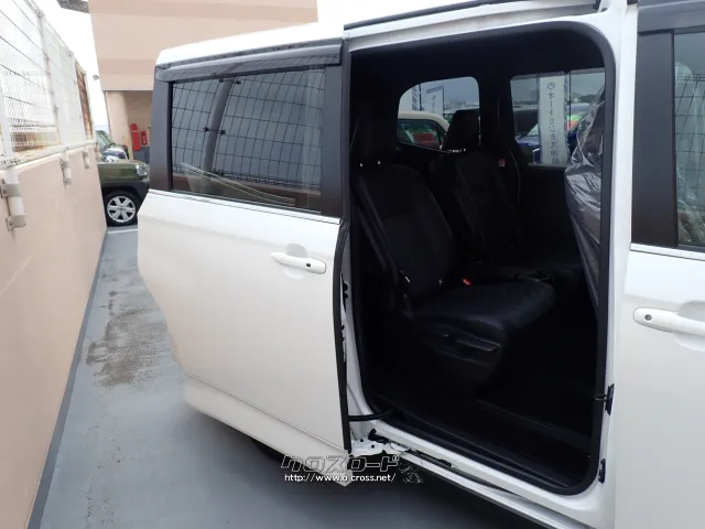 トヨタ ヴォクシー