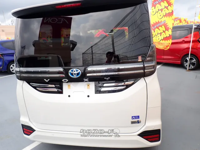 トヨタ ヴォクシー