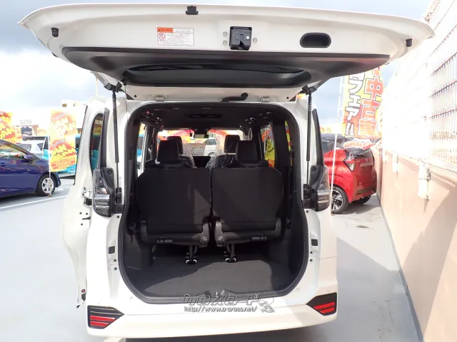 トヨタ ヴォクシー