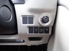 ダイハツ キャスト