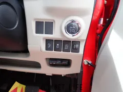 ダイハツ キャスト