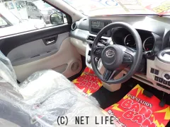 ダイハツ キャスト