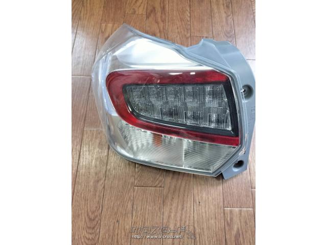 外装・エアロ XVハイブリッド左テール