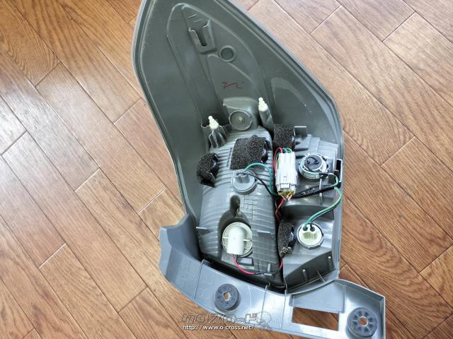 外装・エアロ XVハイブリッド左テール