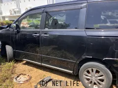 部品取車 ZRR70 BOXY ヴォクシー