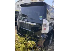 部品取車 ZRR70 BOXY ヴォクシー