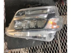 外装・エアロ ダイハツ ハイゼットカーゴ S321V / S331V 後期型 左ヘッドライト 