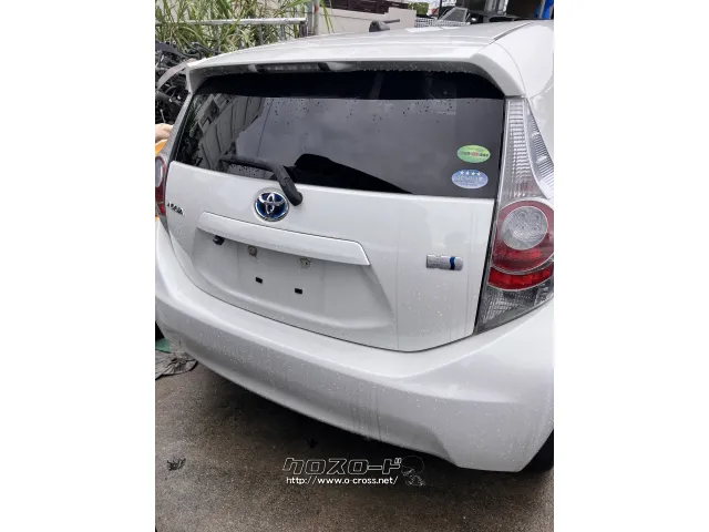 部品取車 NHP10 アクア 前期