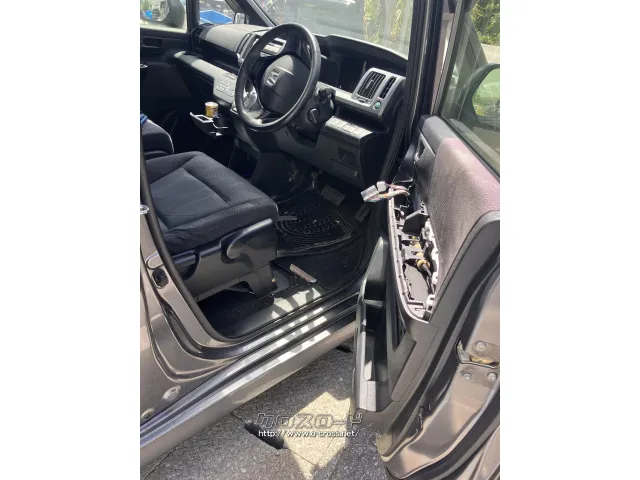 部品取車 RK5 ステップワゴン