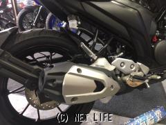 ヤマハ FZ25