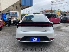 トヨタ プリウス