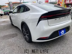 トヨタ プリウス