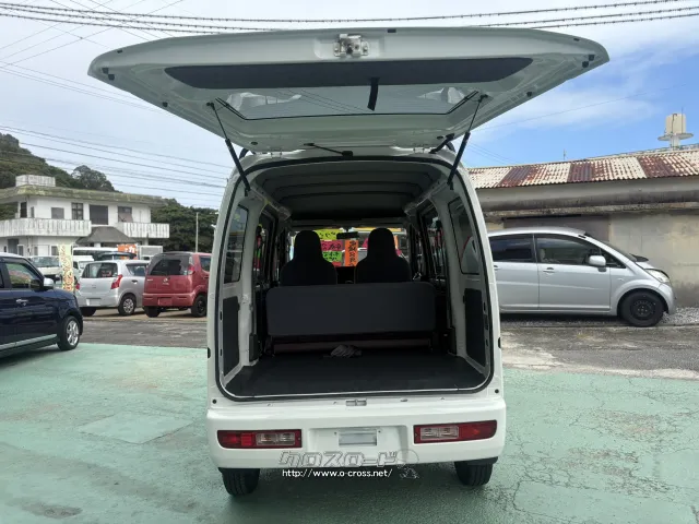 トヨタ ピクシスバン