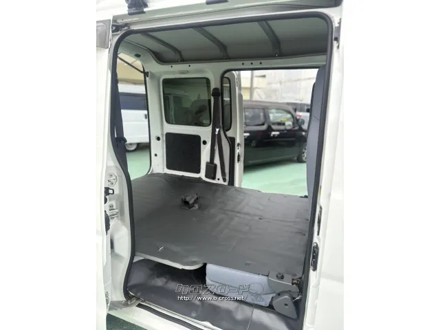 トヨタ ピクシスバン