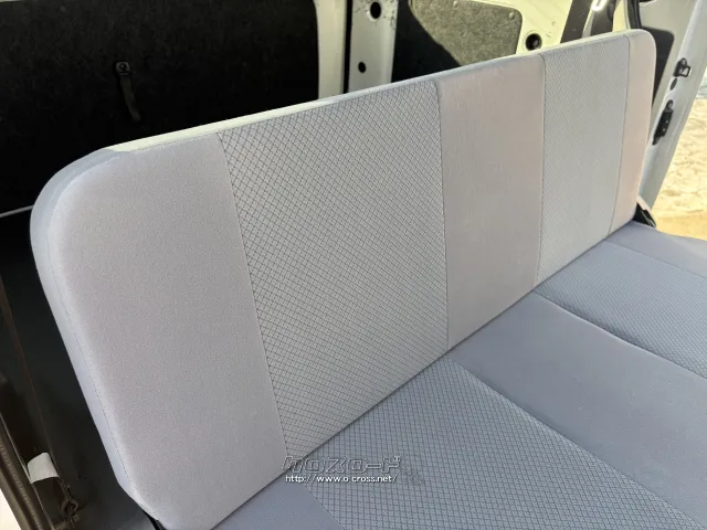 トヨタ ピクシスバン