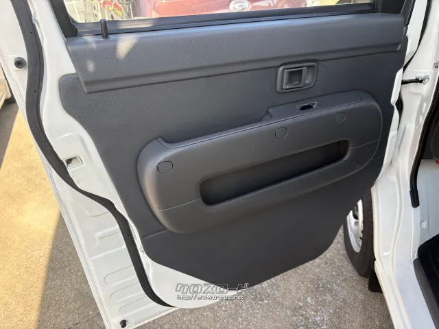 トヨタ ピクシスバン