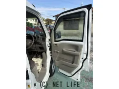 日産 NV100クリッパー