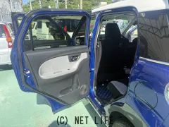 ダイハツ キャスト